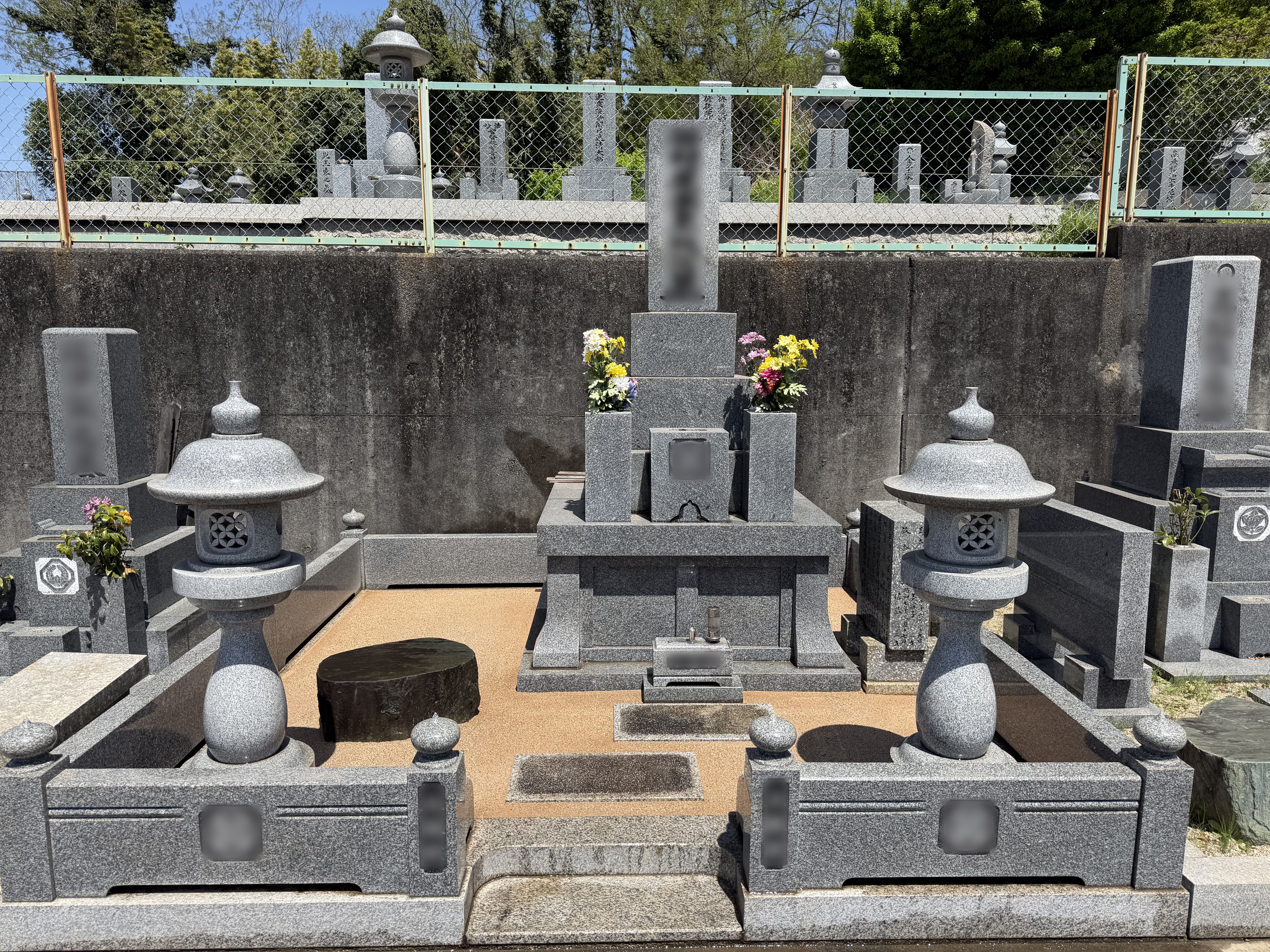 倉敷市内墓地の防草施工事例|完成写真